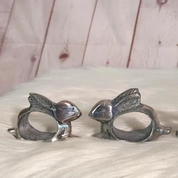 Vintage Pewter Silver Tone Rabbit Bunny Napkin Ring Set of Four Witchy Easter - Picture 16 of 17